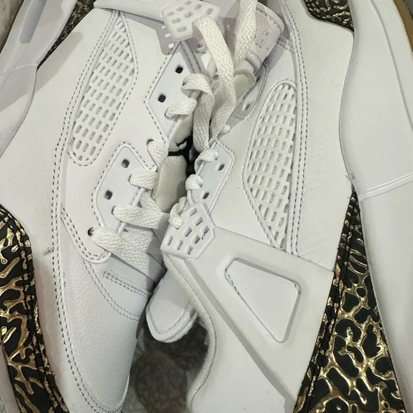Nike Air Jordan Spizike Low White Gold Mens US Size 8.5 Women 10 Shoes New